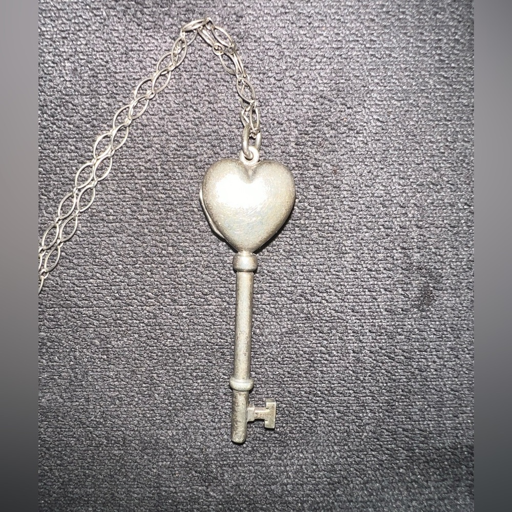 Tiffany & Co RARE Silver Heart Key Locket Pendant Necklace- With original chain